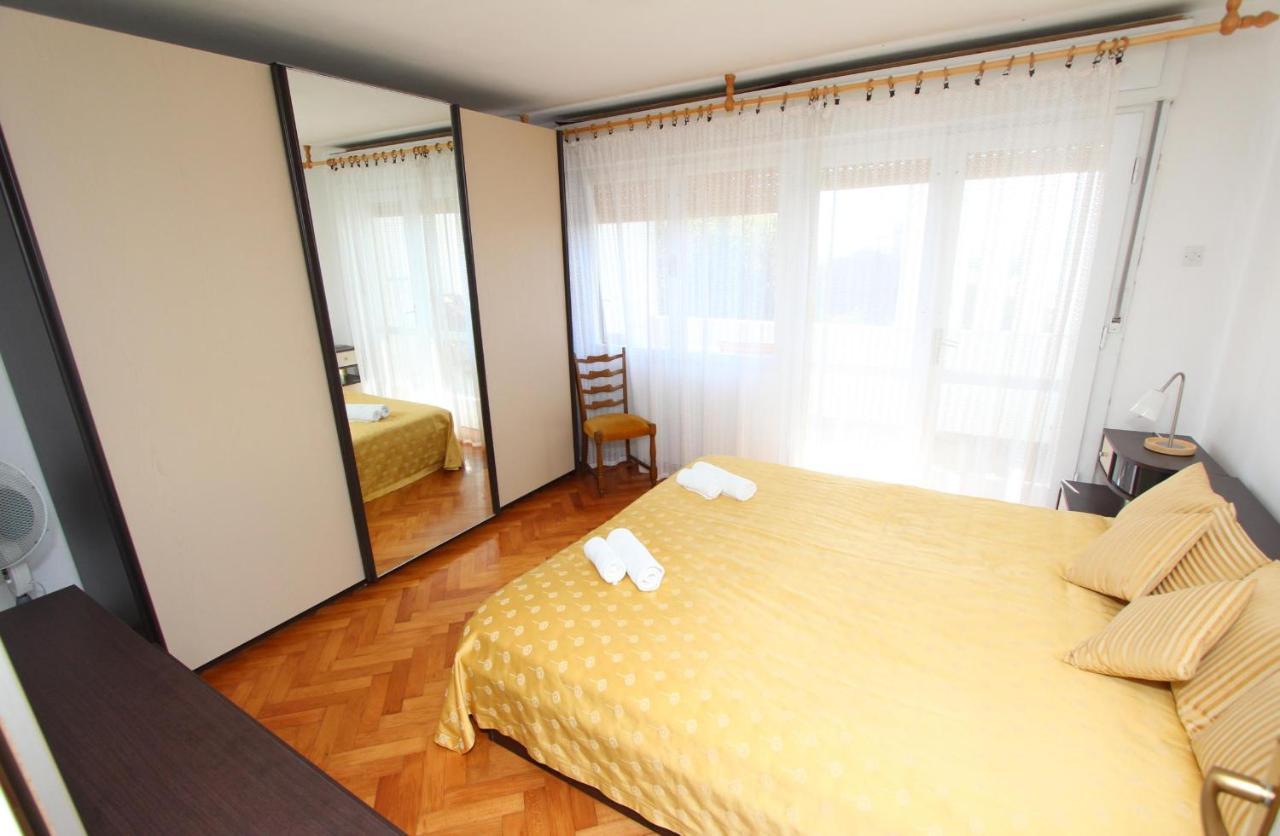 Apartment Maestral Ρόβινι Εξωτερικό φωτογραφία
